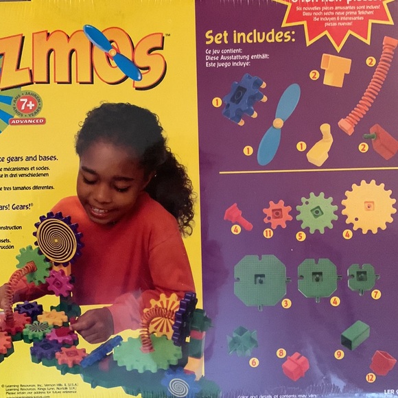 Gizmos Gear, Gears, Gears, whacky, whirling, building set with 3 size gears - Picture 5 of 6